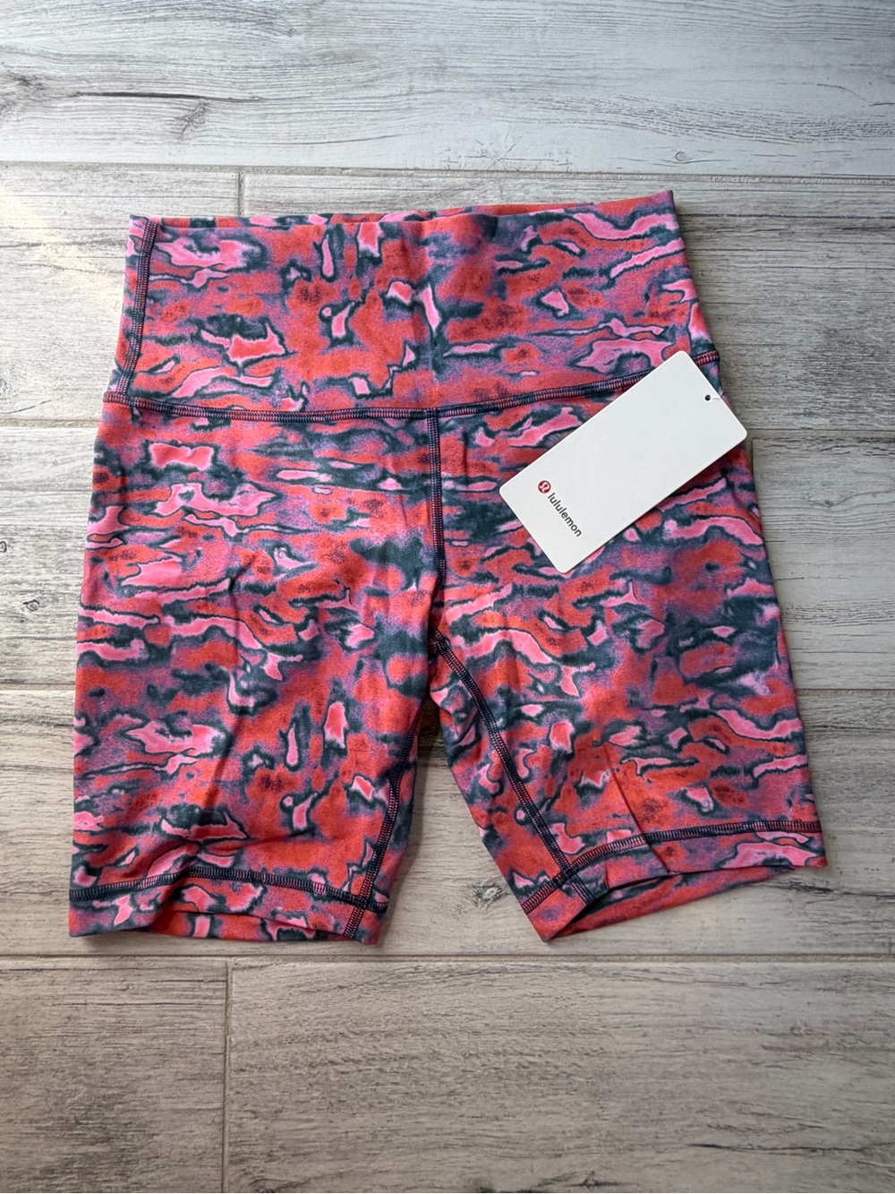 lululemon High-Rise Wunder Under 8” Bike Shorts - Pink Multi